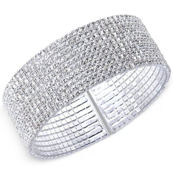 New ANNE KLEIN Silver-Tone Crystal Cuff Bracelet - Picture 1 of 4